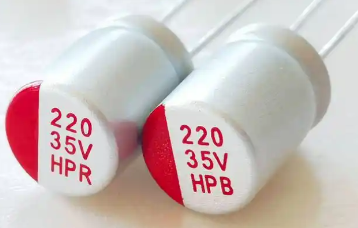 固態(tài)電容的性能特點(diǎn)有哪些？